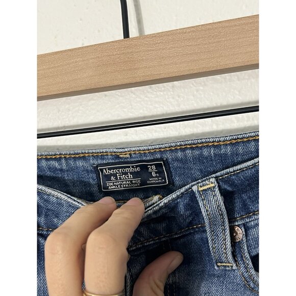 Abercrombie and Fitch Zoe Natural Rise Ankle Straight Patchwork Jeans Size 28/6 - Picture 6 of 14